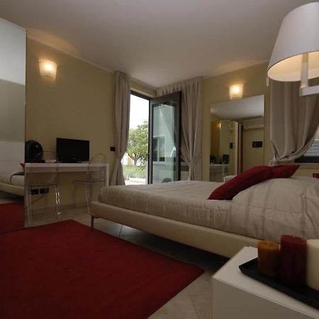 Relais Corte Bergamini Peschiera del Garda Værelse billede
